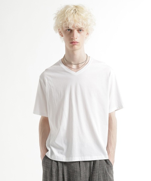 HARE(ハレ)の「【WEB限定 接触冷感】ユルネックVネックカット(HARE)(Tシャツ/カットソー・メンズ・ホワイト/ブラック/グレー・SMALL/MEDIUM)」の1枚目の写真