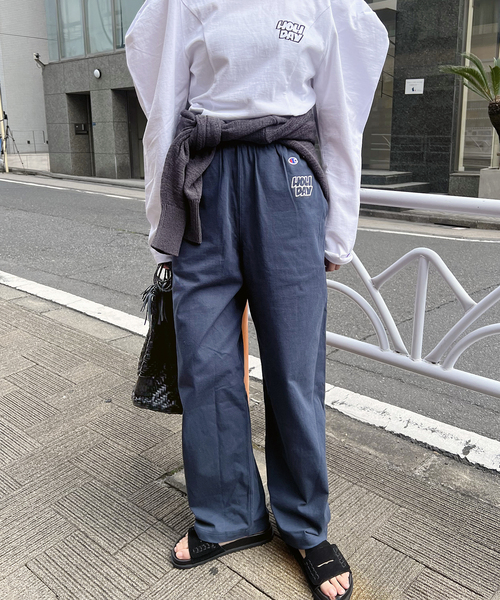 Champion（チャンピオン）の「別注【CHAMPION*JOURNAL STANDARD by HOLIDAY】 16s/1 Jersey PANT（スウェットパンツ・レディース・ブラック系その他/チャコールグレー/ネイビー/ブラウン/ピンク・FREE）」の4枚目の写真