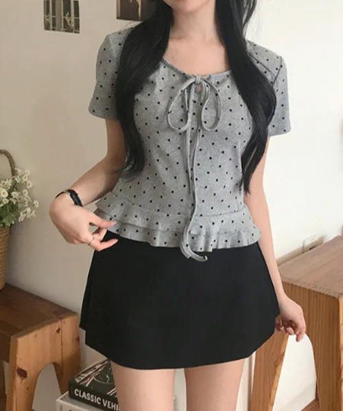 VIVID LADY(ビビッドレディー)の「ドット柄 リボンネック フレア半袖Tシャツ(Tシャツ/カットソー・レディース・グレー/ブラック/アイボリー/ライトブルー・FREE)」の20枚目の写真