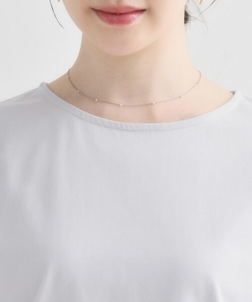 couture brooch(クチュールブローチ)の「【接触冷感・UVカット・洗える】バルーンスリーブ トップス(Tシャツ/カットソー・レディース・オフホワイト/ライトグレー/ブラック・42/40/38/36)」の7枚目の写真