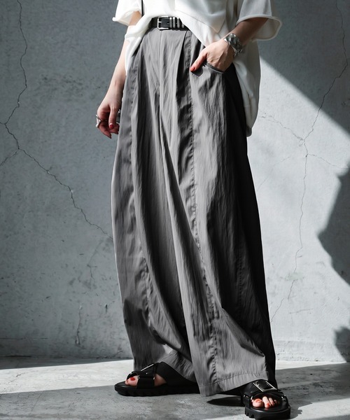 antiqua(アンティカ)の「ドロストコード ワイド バルーンパンツ(その他パンツ・レディース・グレー/ブラック・C/LARGE/MEDIUM)」の1枚目の写真
