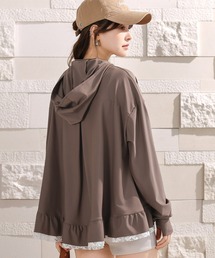 TeddyShop（テディショップ）の「【UVカット率 99.9%以上 UPF50+ フード・サムホール付き 水陸両用】話題のレース×フリル。長袖プチハイネックジップアップラッシュガードパーカー レディース（パーカー）」