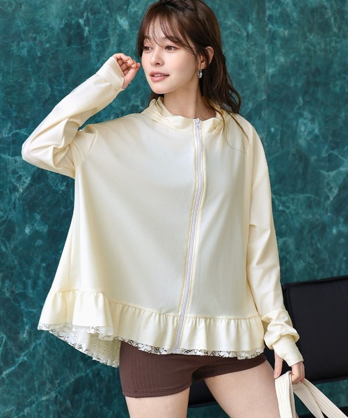TeddyShop（テディショップ）の「【UVカット率 99.9％以上/UPF50+/フード・サムホール付き/水陸両用】話題のレース×フリル。長袖プチハイネックジップアップラッシュガードパーカー レディース（パーカー・レディース・ブラック/クリーム/モカ/ライトグレー・LL/L/M/S）」の22枚目の写真