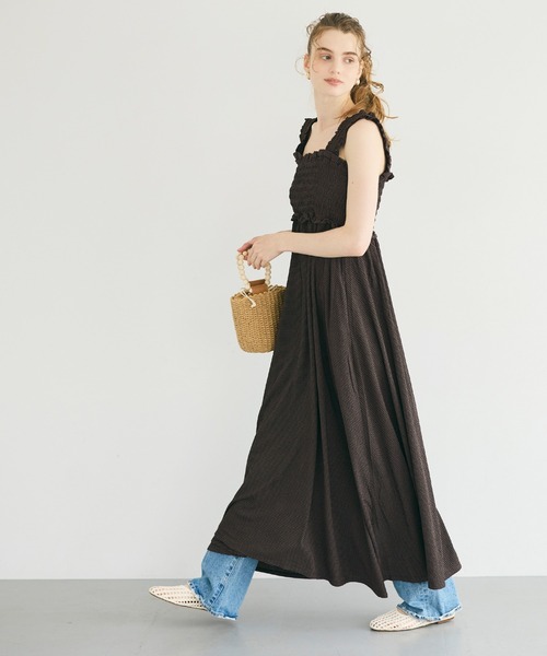 coca(coca)(コカ)の「クレープシャーリングワンピース(ワンピース・レディース・ブラウン/ブラック・L/M/S)」の5枚目の写真