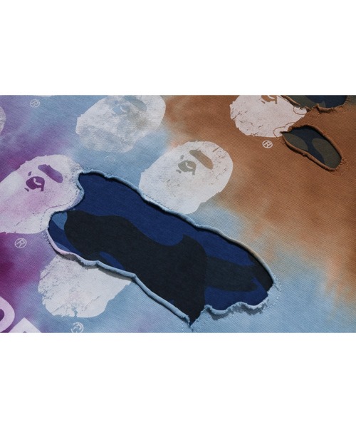 A BATHING APE(アベイシングエイプ)の「COLOR CAMO TIE DYE DESTROYED MULTI LOGO RELAXED FIT TEE(Tシャツ/カットソー・メンズ・ブラック・SMALL/X-LARGE/MEDIUM/LARGE/XX-LARGE)」の3枚目の写真