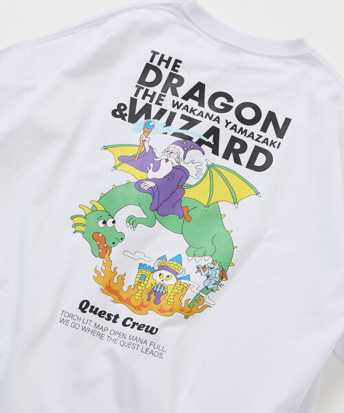FREAK'S STORE(フリークスストア)の「限定展開 Wakana Yamazaki×FREAK'S STORE THE DRAGON & WIZARD バックプリント クルーネック Tシャツ(Tシャツ/カットソー・メンズ・ホワイト/スミクロ・SMALL/LARGE/MEDIUM)」の4枚目の写真