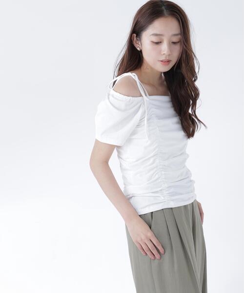 NATURAL BEAUTY BASIC(ナチュラルビューティーベーシック)の「ショルダーリボンドロストカットソー(Tシャツ/カットソー・レディース・イエロー/オフホワイト/ブラック・フリ-)」の22枚目の写真