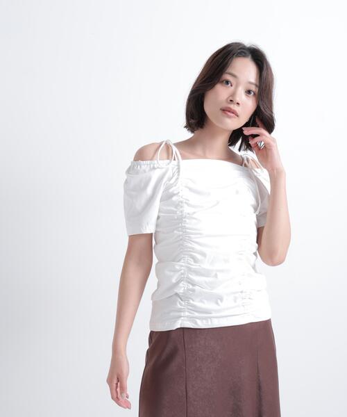 NATURAL BEAUTY BASIC(ナチュラルビューティーベーシック)の「ショルダーリボンドロストカットソー(Tシャツ/カットソー・レディース・イエロー/オフホワイト/ブラック・フリ-)」の13枚目の写真