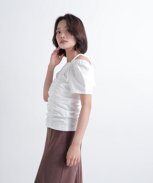 NATURAL BEAUTY BASIC(ナチュラルビューティーベーシック)の「ショルダーリボンドロストカットソー(Tシャツ/カットソー・レディース・イエロー/オフホワイト/ブラック・フリ-)」の15枚目の写真