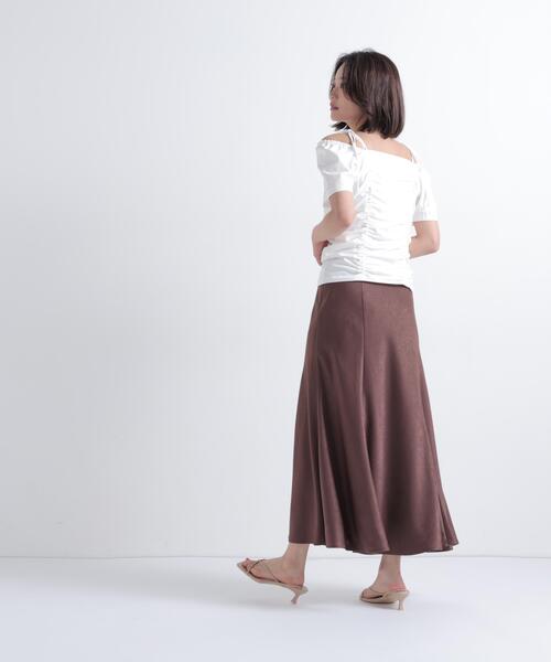 NATURAL BEAUTY BASIC(ナチュラルビューティーベーシック)の「ショルダーリボンドロストカットソー(Tシャツ/カットソー・レディース・イエロー/オフホワイト/ブラック・フリ-)」の16枚目の写真