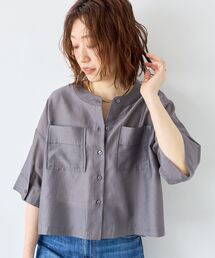 シアーサテンバンドカラーコンパクトシャツ