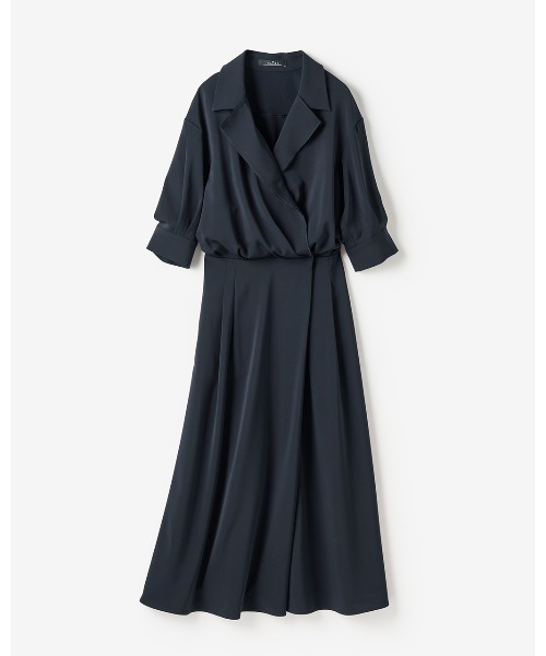 DoCLASSE（ ドゥクラッセ）の「ストレッチツイル・カシュクールシャツワンピース（ワンピース・レディース・グレイッシュベージュ/ダークネイビー・7/9）」の11枚目の写真