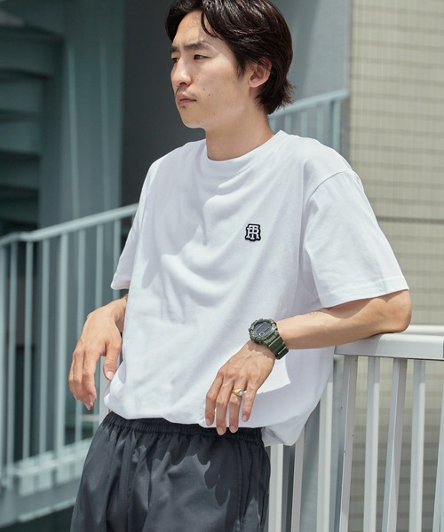 ROOPTOKYO（ループトウキョウ）の「オリジナルチームロゴ胸ワッペンTシャツ 半袖 クルーネック ハイグレードコットン 5.6oz 丸胴 シンプル ミドル丈 クロップド丈 短丈 メンズ レディース ユニセックス 秋 秋服 2026年秋冬（Tシャツ/カットソー・メンズ・ホワイト/ブラック/チャコール/ブルー/ライトピンク・S/M/L/XL）」の13枚目の写真