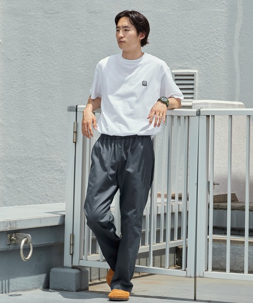 ROOPTOKYO（ループトウキョウ）の「オリジナルチームロゴ胸ワッペンTシャツ 半袖 クルーネック ハイグレードコットン 5.6oz 丸胴 シンプル ミドル丈 クロップド丈 短丈 メンズ レディース ユニセックス 秋 秋服 2026年秋冬（Tシャツ/カットソー・メンズ・ホワイト/ブラック/チャコール/ブルー/ライトピンク・S/M/L/XL）」の17枚目の写真