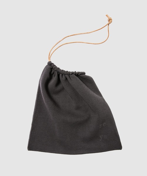seya.（セヤ）の「GAUZE KNIT/MIST CASHMERE（ニット/セーター・レディース・ブラック・2/1）」の7枚目の写真