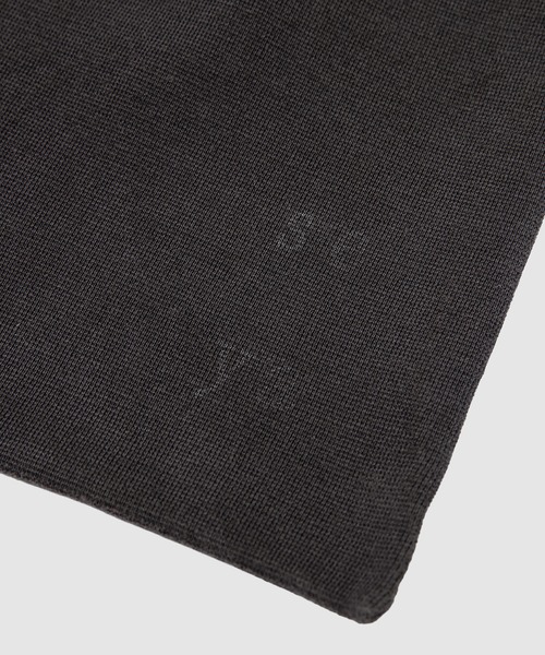 seya.（セヤ）の「GAUZE KNIT/MIST CASHMERE（ニット/セーター・レディース・ブラック・2/1）」の8枚目の写真