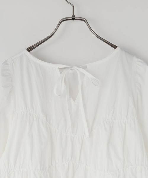 LOWRYS FARM（ローリーズファーム）の「アシメティアードチュニックＳＳ　1049042（シャツ/ブラウス・レディース・ピンク/ブラック/ホワイト・FREE）」の14枚目の写真