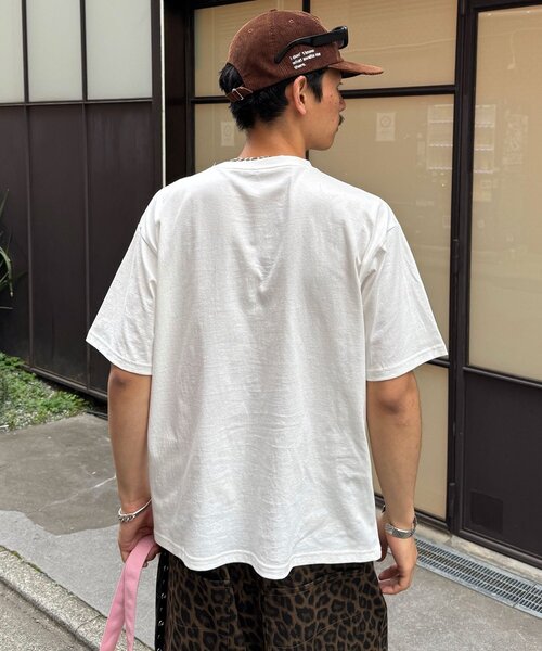 CIAOPANIC(チャオパニック)の「アソートグラフィックTシャツ(Tシャツ/カットソー・メンズ・チャコールグレー/オフホワイト/ホワイト・LARGE/MEDIUM)」の6枚目の写真