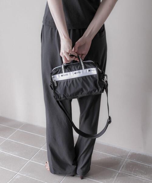 LeSportsac(レスポートサック)の「『別注』LeSportsac×URBAN RESEARCH MINI DUFFLE CROSSBODY(ショルダーバッグ・レディース・ベージュ/ブラック・-)」の8枚目の写真