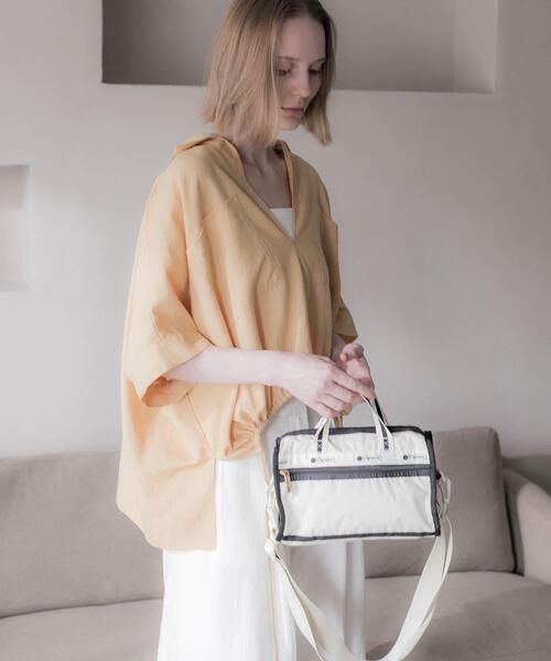 LeSportsac(レスポートサック)の「『別注』LeSportsac×URBAN RESEARCH MINI DUFFLE CROSSBODY(ショルダーバッグ・レディース・ベージュ/ブラック・-)」の16枚目の写真