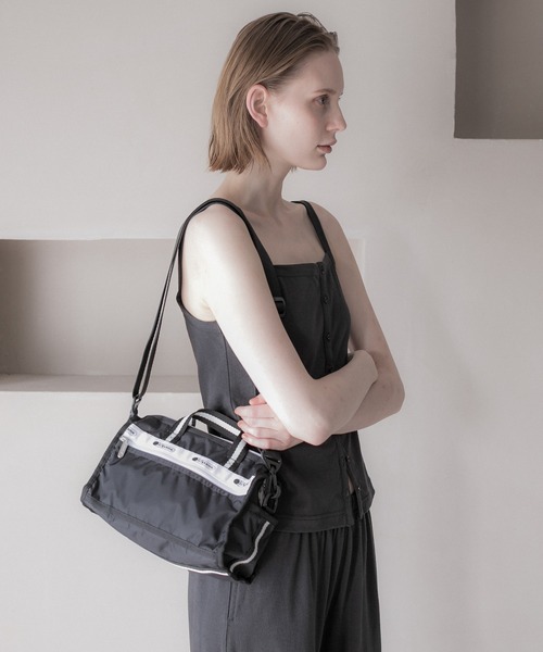 LeSportsac(レスポートサック)の「『別注』LeSportsac×URBAN RESEARCH MINI DUFFLE CROSSBODY(ショルダーバッグ・レディース・ベージュ/ブラック・-)」の9枚目の写真