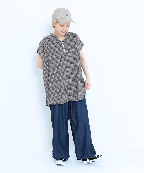 HEART MARKET(ハートマーケット)の「ノースリーブバンドカラーシャツチュニック(シャツ/ブラウス・レディース・ブラック系/ナチュラル/ベージュ系/ブラック/チャコール・FREE)」の22枚目の写真
