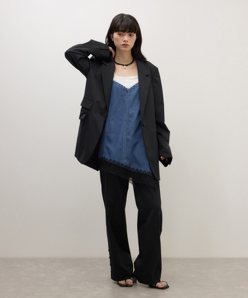 ADAM ET ROPE'(アダムエロペ)の「【WEB限定】レースコンビデニムキャミ(キャミソール・レディース・ブルー/サックスブルー・FREE)」の15枚目の写真