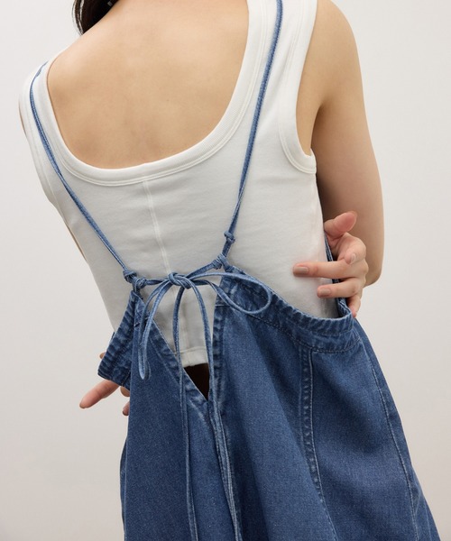 ADAM ET ROPE'(アダムエロペ)の「【WEB限定】レースコンビデニムキャミ(キャミソール・レディース・ブルー/サックスブルー・FREE)」の20枚目の写真