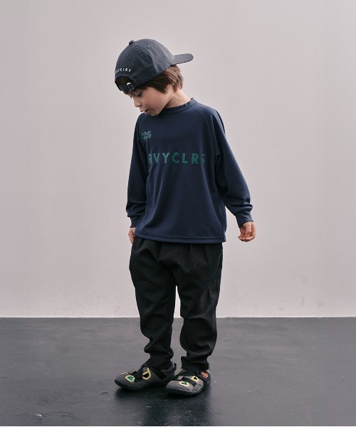 GROOVY COLORS(グルービーカラーズ)の「Deratol Air 2-Tuck Long Pants(その他パンツ・キッズ・ブラック・115cm/125cm)」の4枚目の写真