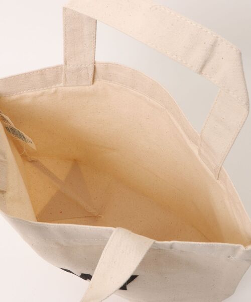 Ol' Basics(オールベーシックス)の「Ol' Basics(オール・ベーシックス) トートバッグ キャンバス ARMY ロゴ プリント 鞄 BAG アメカジ ミリタリー メンズ レディース ユニセックス Sサイズ(トートバッグ・レディース・ナチュラル・FREE)」の5枚目の写真