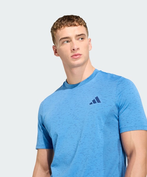 adidas(アディダス)の「ワークアウト エッセンシャルズ シームレス Tシャツ / アディダス adidas(Tシャツ/カットソー・メンズ・ブルー・MEDIUM/X-LARGE/X-SMALL)」の6枚目の写真