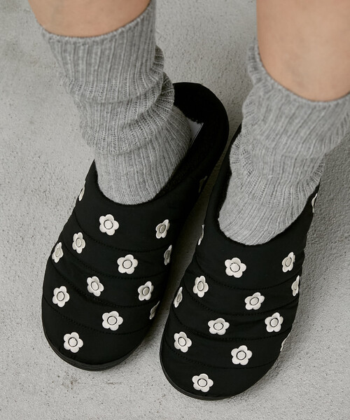 MARY QUANT（マリークワント）の「MARY QUANT × PUBLUX/マリークワント マリークワント モックシューズ/スリッポン[S~Lサイズ展開]　限定展開（スニーカー・レディース・ピンク/シルバー/ブラック・SMALL/LARGE/MEDIUM）」の9枚目の写真