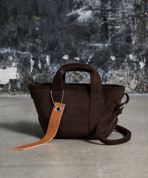 russet(ラシット)の「エコスエード2wayミニショルダーバッグ(ショルダーバッグ・レディース・オレンジ/ダークブラウン/グレー/グリーン系・FREE)」の2枚目の写真