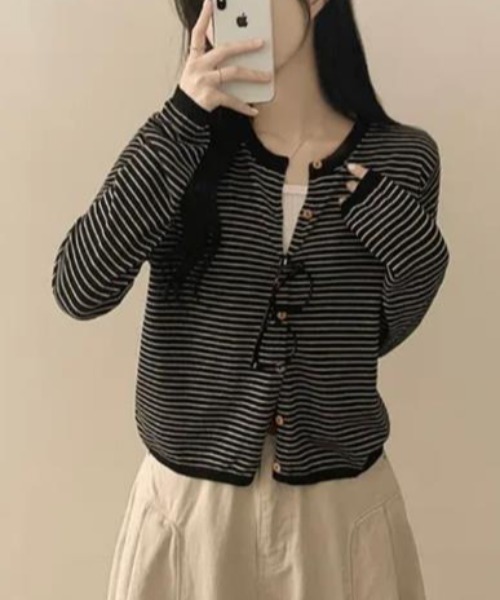 semplice(センプリチェ)の「カットソー【韓国ファッション】(Tシャツ/カットソー・レディース・ベージュ/ブラック・F)」の6枚目の写真