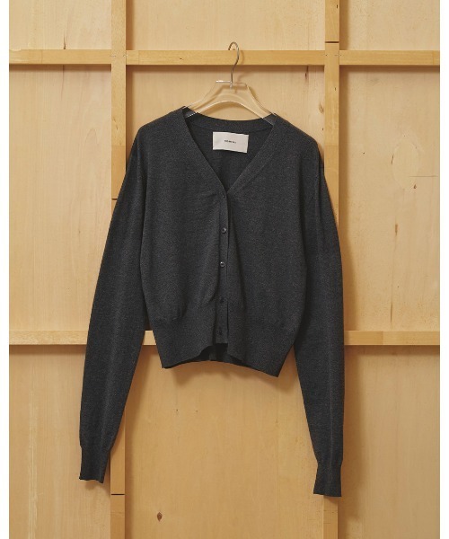 TODAYFUL(トゥデイフル)の「Cotton Cashmere Cardigan(カーディガン/ボレロ・レディース・チョコ/ブラック/チャコールグレー・FREE)」の10枚目の写真