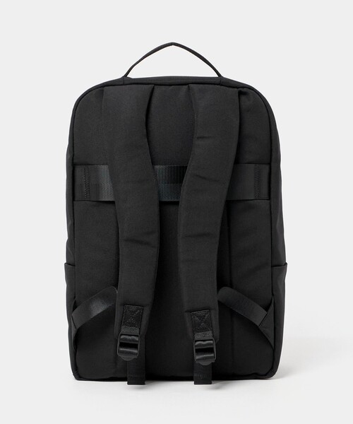 A DAY IN THE LIFE UNITED ARROWS(アデイインザライフユナイテッドアローズ)の「スクエア オンオフ デイパック<A DAY IN THE LIFE>(バックパック/リュック・メンズ・ブラック・FREE)」の3枚目の写真