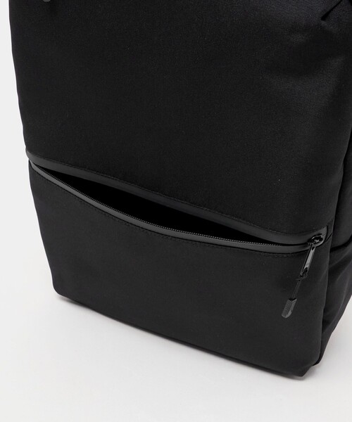 A DAY IN THE LIFE UNITED ARROWS(アデイインザライフユナイテッドアローズ)の「スクエア オンオフ デイパック<A DAY IN THE LIFE>(バックパック/リュック・メンズ・ブラック・FREE)」の10枚目の写真