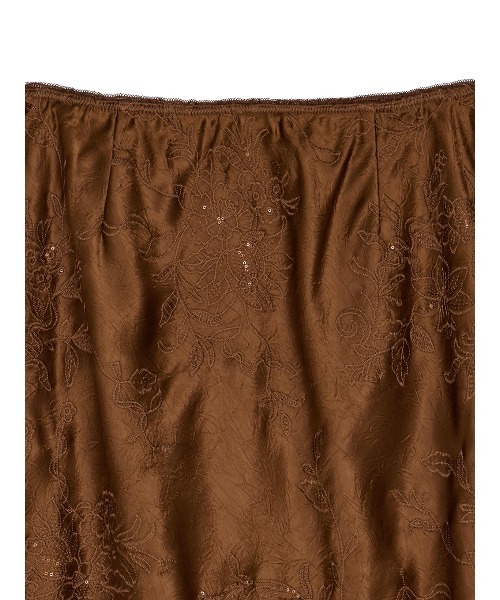Ameri(アメリ)の「SEQUIN EMBROIDERY SATIN SKIRT(スカート・レディース・ブラウン/アイボリー/ブラック・MEDIUM/SMALL)」の4枚目の写真