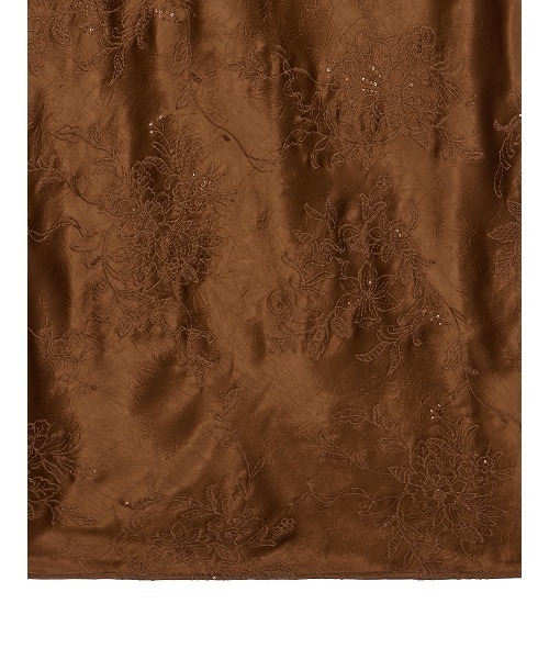 Ameri(アメリ)の「SEQUIN EMBROIDERY SATIN SKIRT(スカート・レディース・ブラウン/アイボリー/ブラック・MEDIUM/SMALL)」の5枚目の写真