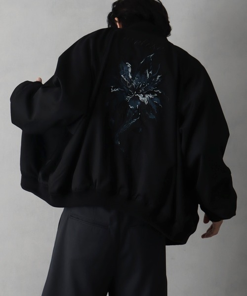 welise(ウェライズ)の「【welise/ウェライズ】-2026AW- 420gグレイスフルTR ”Icon Flower Embroidery" ショート丈スカジャン(スカジャン・メンズ・ブラック×ブルー/ブラック×レッド・S/M/L)」の20枚目の写真