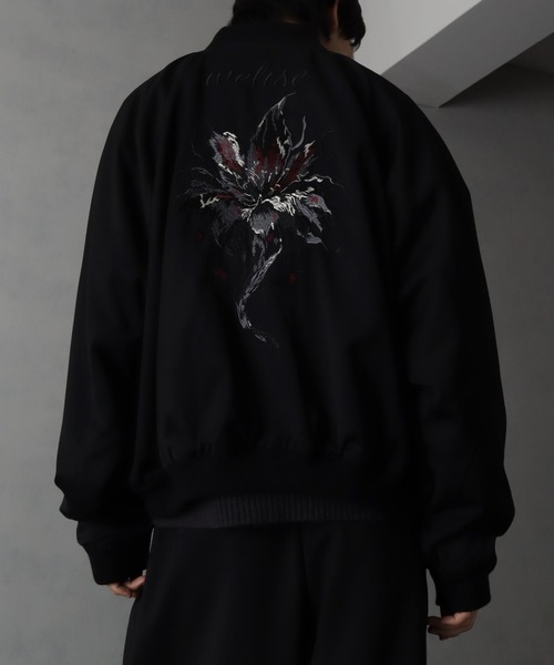 welise(ウェライズ)の「【welise/ウェライズ】-2026AW- 420gグレイスフルTR ”Icon Flower Embroidery" ショート丈スカジャン(スカジャン・メンズ・ブラック×ブルー/ブラック×レッド・S/M/L)」の11枚目の写真