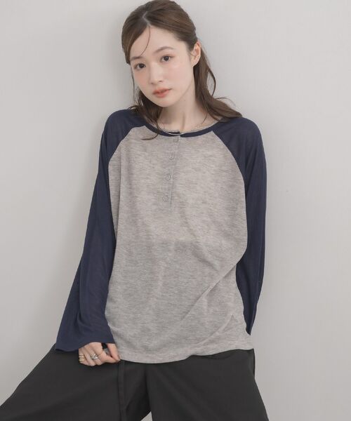 RETRO GIRL（レトロガール）の「2wayラグランロンTシャツ（Tシャツ/カットソー・レディース・ナチュラル/ライトグレー/ブルー・FREE）」の20枚目の写真