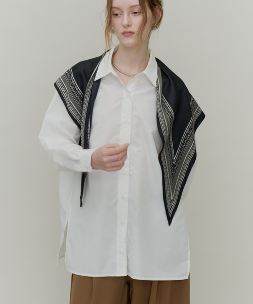 Plumel(プルメル)の「Basic Regular Collar Loose Shirt / ベーシックレギュラーカラーシャツ(シャツ/ブラウス・レディース・オフホワイト/チャコールグレー/ブラウン・MEDIUM)」の14枚目の写真