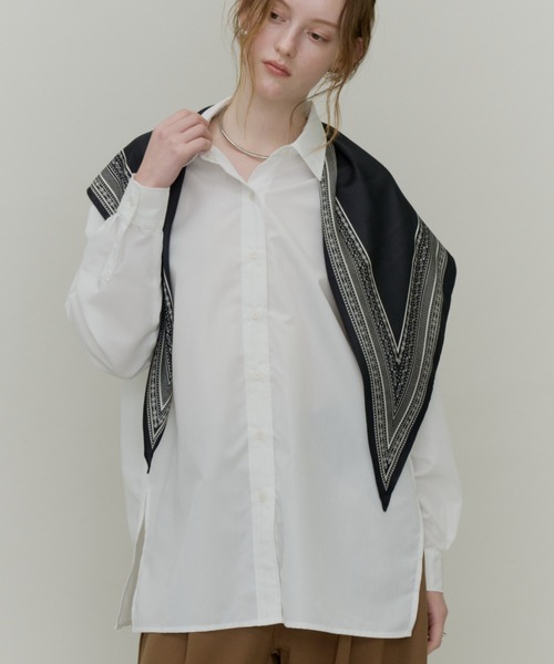 Plumel(プルメル)の「Basic Regular Collar Loose Shirt / ベーシックレギュラーカラーシャツ(シャツ/ブラウス・レディース・オフホワイト/チャコールグレー/ブラウン・MEDIUM)」の15枚目の写真