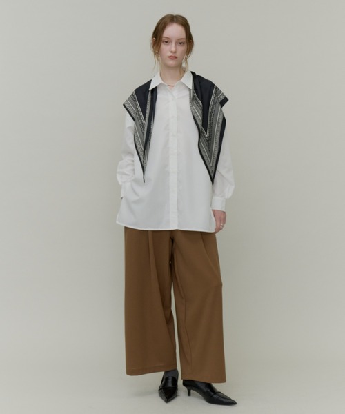 Plumel(プルメル)の「Basic Regular Collar Loose Shirt / ベーシックレギュラーカラーシャツ(シャツ/ブラウス・レディース・オフホワイト/チャコールグレー/ブラウン・MEDIUM)」の19枚目の写真
