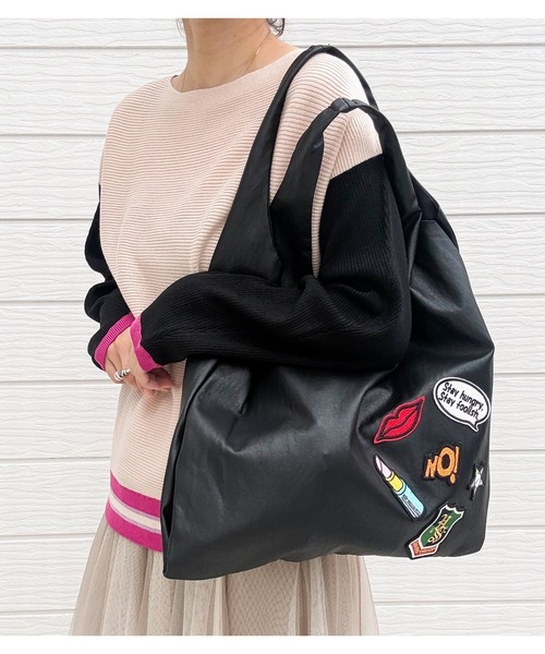 Q(キュー)の「【大人気!新色発売】横リブマルチボーダードルマンニット 2026秋冬(ニット/セーター・レディース・グレー/ブラック・MEDIUM)」の11枚目の写真