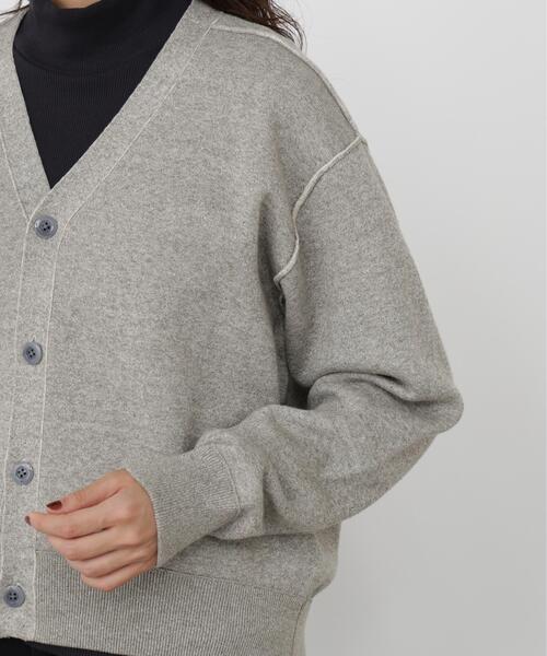 human woman(ヒューマンウーマン)の「◆UNDYEDコラボダブルフェイスニットソーカーディガン(Tシャツ/カットソー・レディース・グレー/ベージュ・MEDIUM)」の10枚目の写真