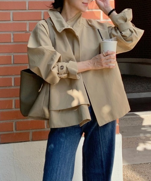 YUGA（ユーガ）の「YUGA_YGMC　　Korean-style  Short trench coat（トレンチコート・レディース・オフホワイト/ベージュ・FREE）」の9枚目の写真