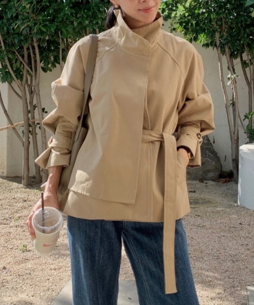 YUGA（ユーガ）の「YUGA_YGMC　　Korean-style  Short trench coat（トレンチコート・レディース・オフホワイト/ベージュ・FREE）」の21枚目の写真