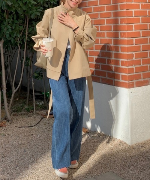 YUGA（ユーガ）の「YUGA_YGMC　　Korean-style  Short trench coat（トレンチコート・レディース・オフホワイト/ベージュ・FREE）」の12枚目の写真